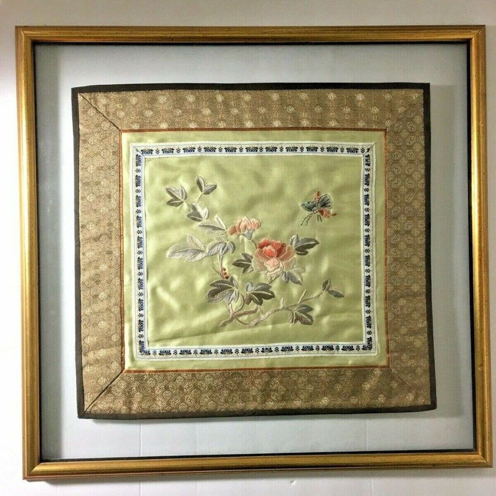 Vintage‎ framed Wall Art Asian Embroidered Silk  panel